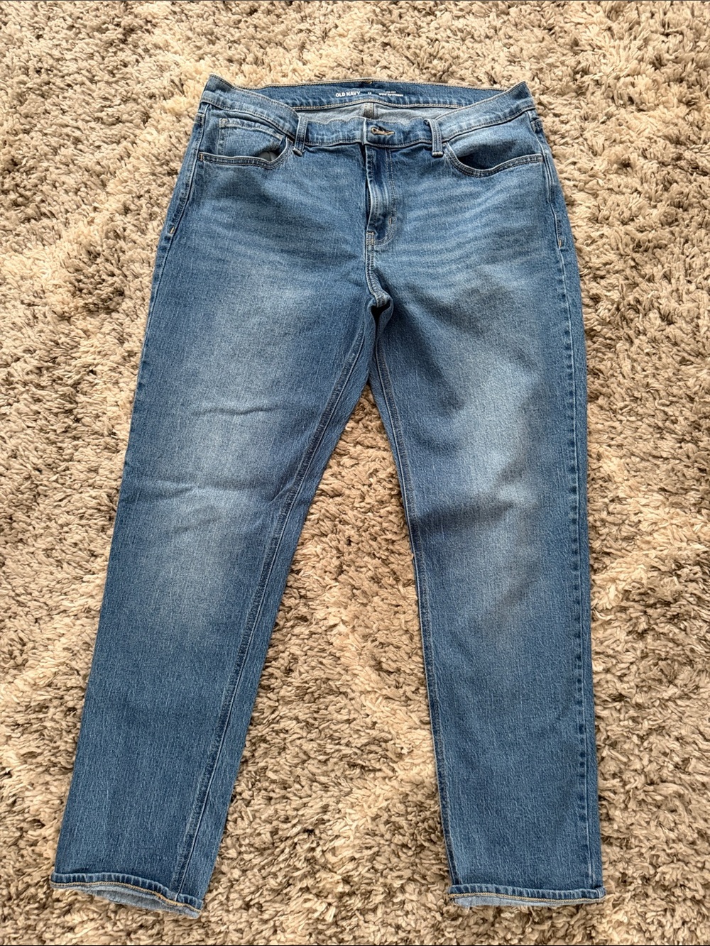 Old Navy Women's Mid-Rise Boyfriend Fit in Medium Blue Wash